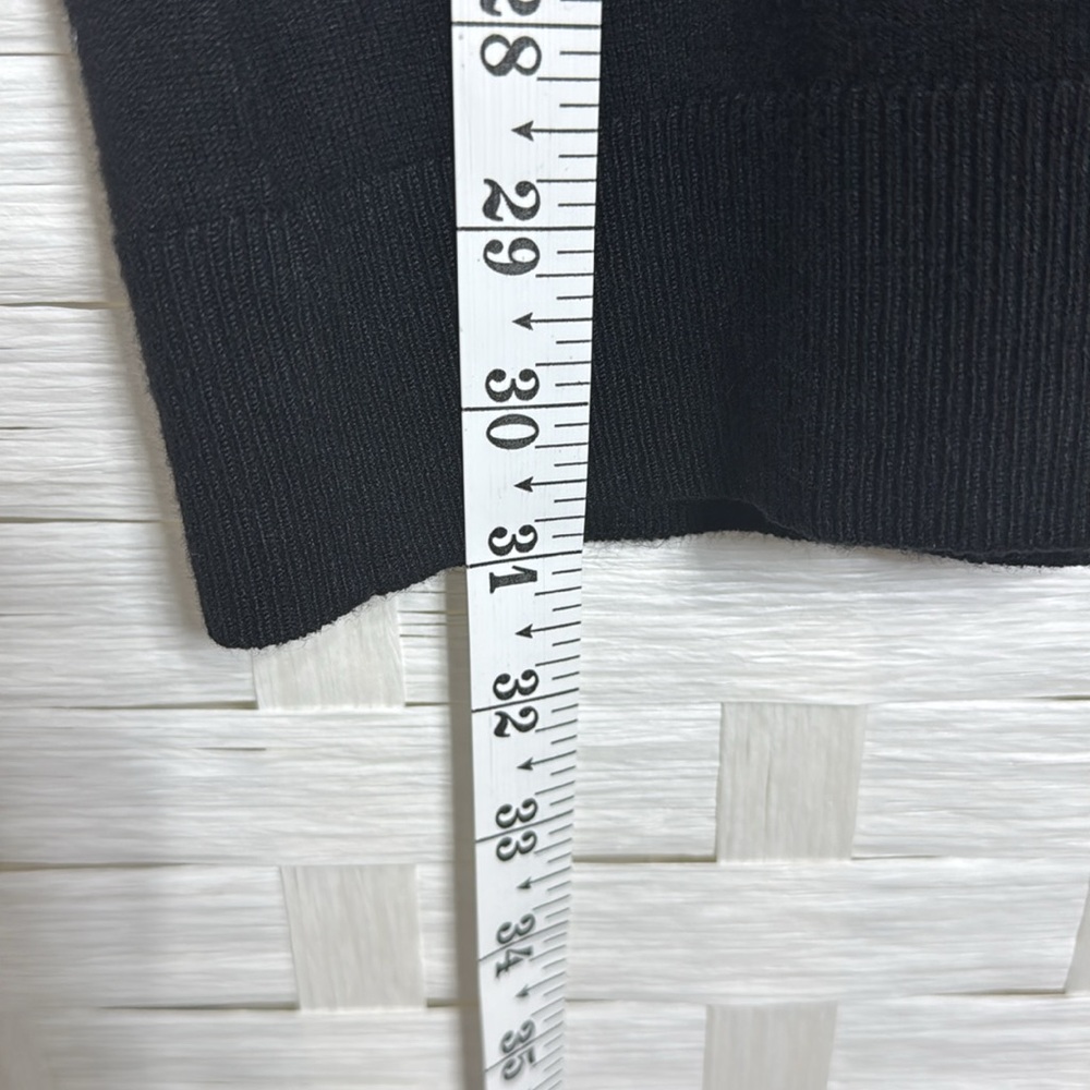 The Style Box Basic Black Button Down Cardigan w/Front Pockets see measurements - Picture 6 of 7